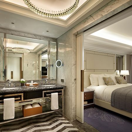 Lotte Hotel Seoul Executive Tower Buitenkant foto Suite