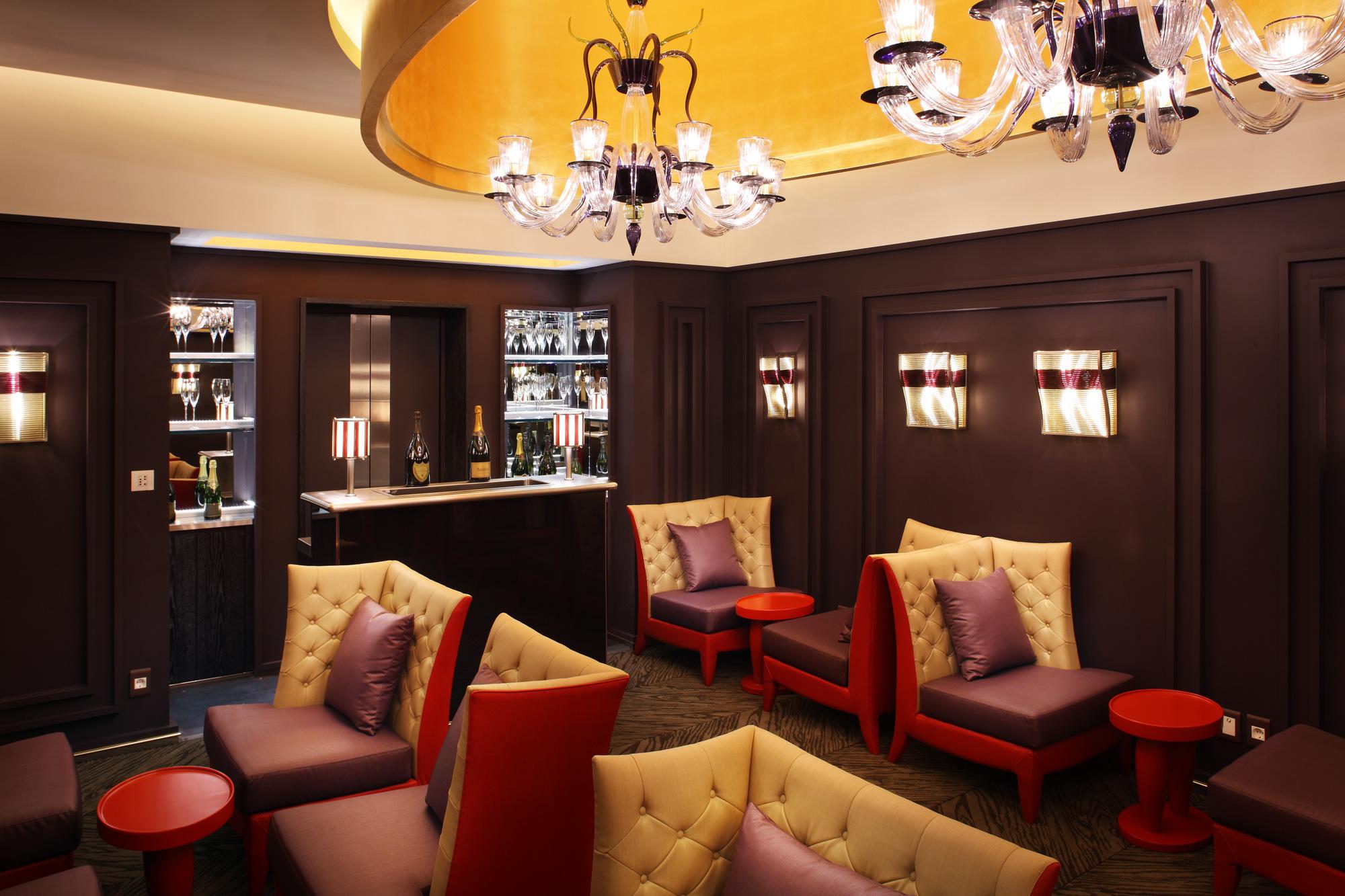 Lotte Hotel Seoul Executive Tower Buitenkant foto The bar at the 1001 nights lounge