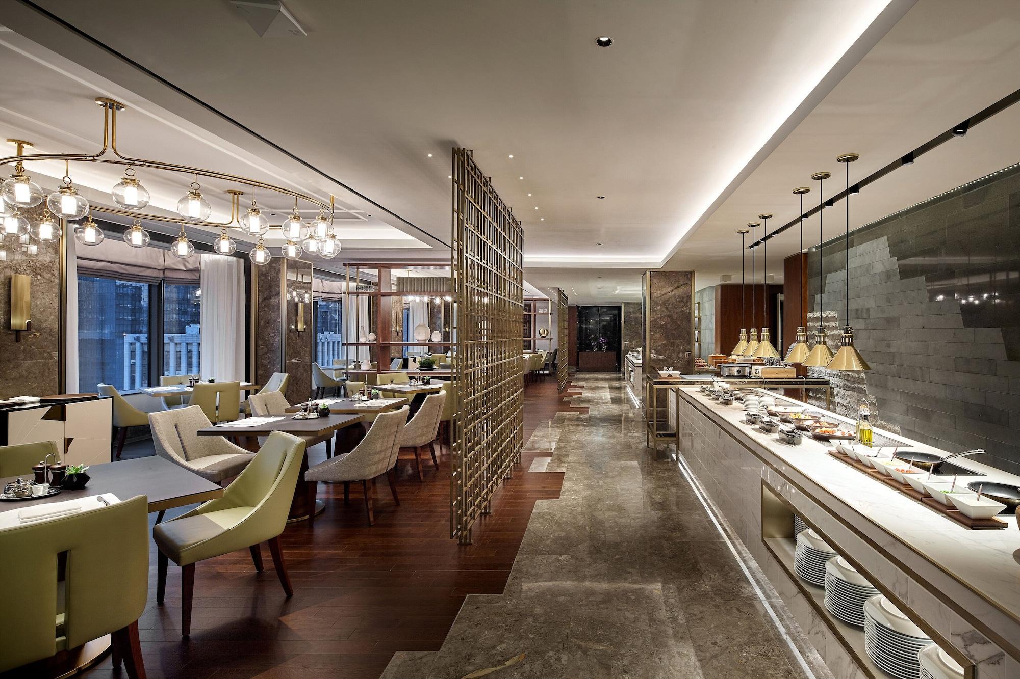 Lotte Hotel Seoul Executive Tower Buitenkant foto The Lounge at Hong Kong International Airport