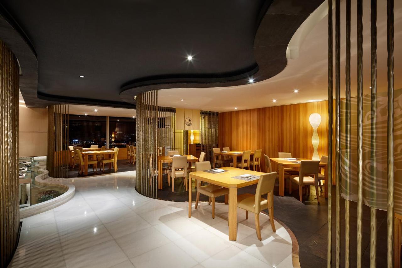 Lotte Hotel Seoul Executive Tower Buitenkant foto Restaurant in the hotel