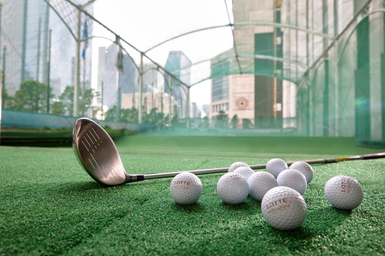 Lotte Hotel Seoul Executive Tower Buitenkant foto Golf balls and a driver